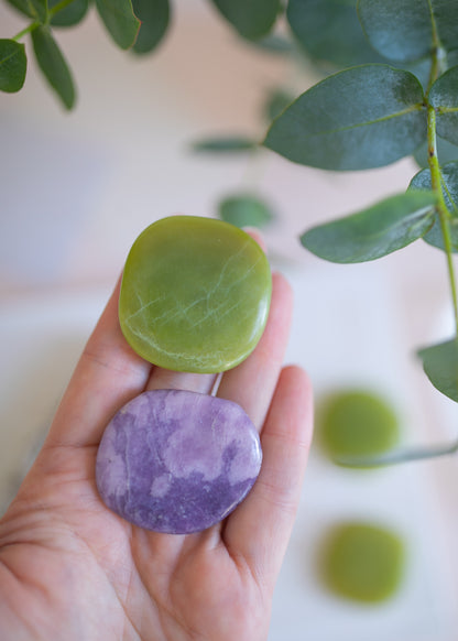Serpentine Palmstone