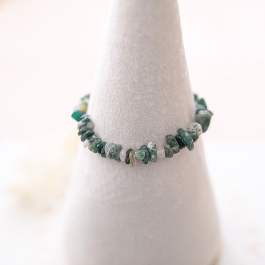 Moss Agate Crystal Chip Bracelet